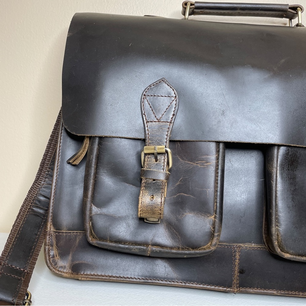 New Fullgrain Buffalo Leather Distressed Messenger Bag - Picture 12 of 16